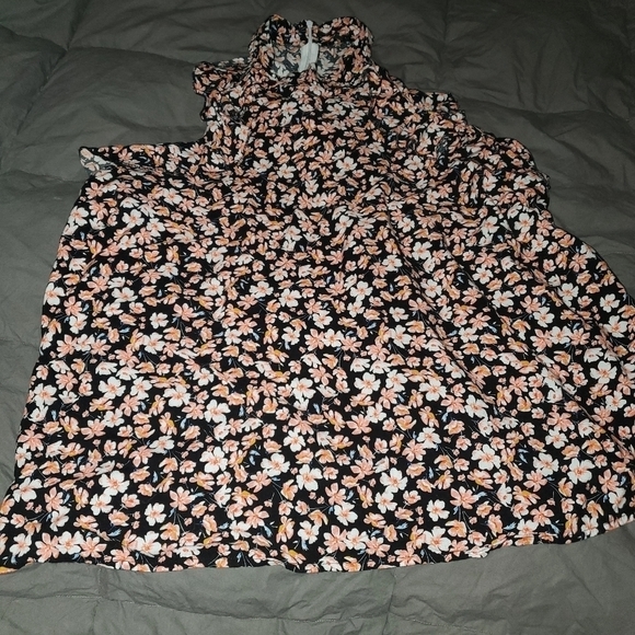 FLORAL tank top - Picture 4 of 6